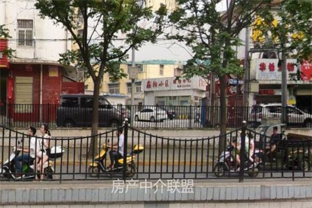 正道园2室2厅1卫72+23㎡附房35万